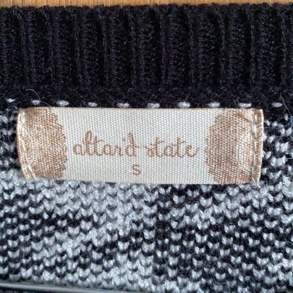 ALTAR'D STATE CROP SWEATER - Picture 3 of 6